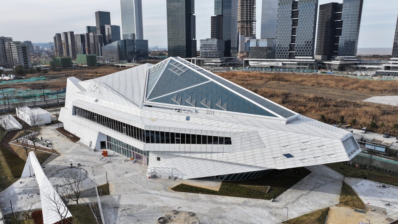 yuanfang steel structure huzhou robot center 01