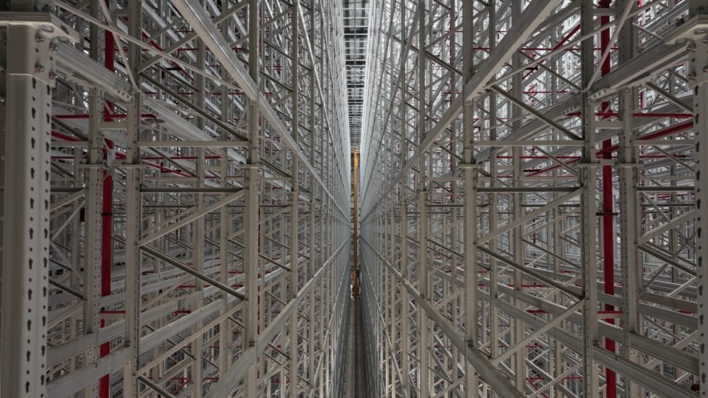 pre-engineered steel structure warehouse